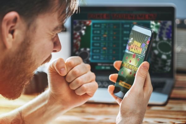 Mobile slot game screen showing spinning reels on 3taya365 Philippines platform